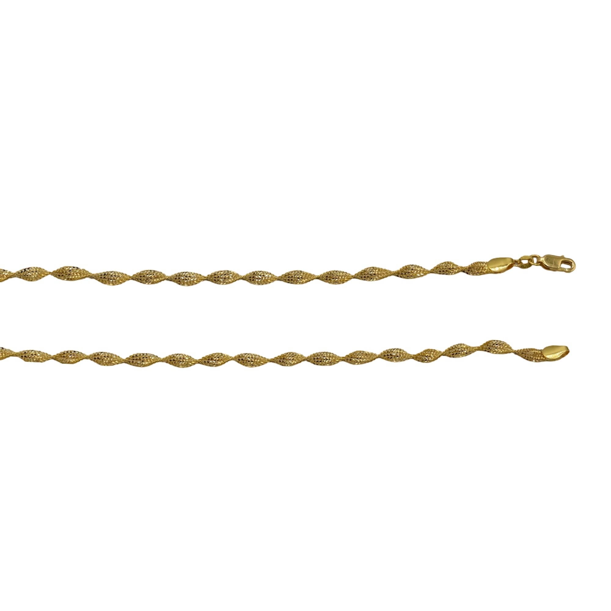 LR Chain Full Twist Necklace